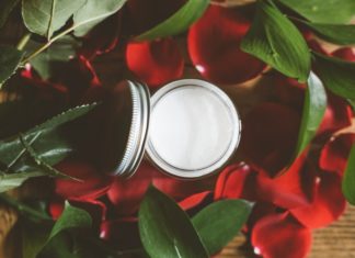 Come leggere l’INCI di una crema antietà