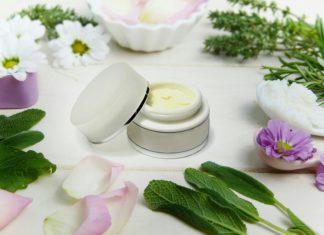 Soffri di couperose? Prepara la pelle per l’inverno con una crema adatta