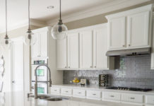 Come pulire i filtri della cappa da cucina Pulire filtri cappe da cucina