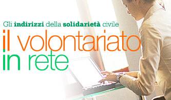 navigare su internet alla ricerca di volontariato_O1
