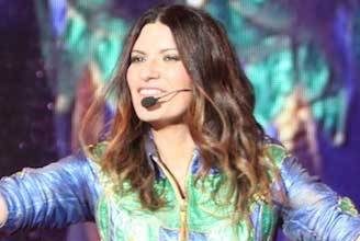 Roberto cavalli veste laura pausini roberto cavalli veste laura pausini_O1