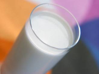 stress da esame calma gesso e un bel bicchiere di latte_O1