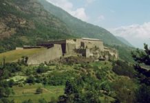 Sulle tracce della Maschera di Ferro nel Forte di Exilles sulle tracce della maschera di ferro nel forte di exilles_O1