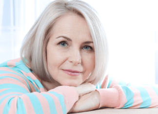 Dolori articolari in menopausa: come prevenirli ed alleviarli