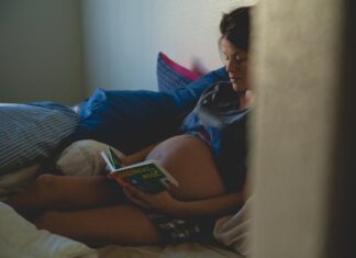 Gravidanza e disturbi del sonno, ecco come risolvere
