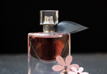Come scegliere un profumo donna per la stagione autunno-inverno